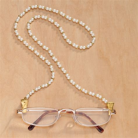 The 15 Best Glasses Chains for Women in 2024 